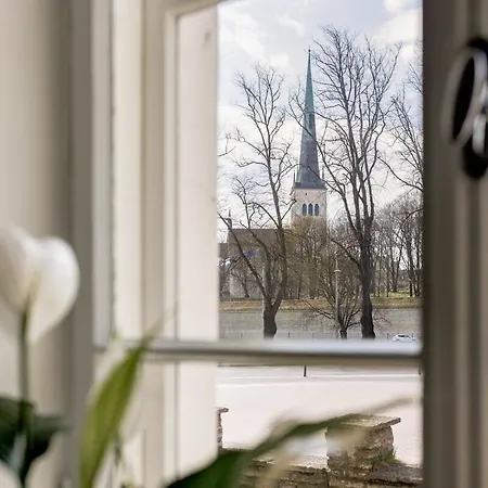 Center, 125 M2, 3 Bedroom Sea & Old Town View Appartement Tallinn